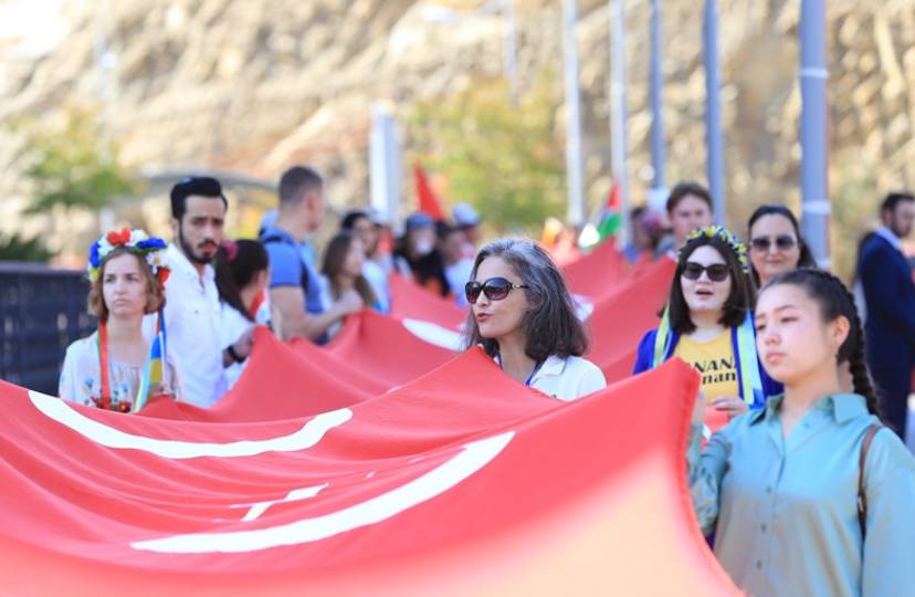 Türkiye’deki uluslararası öğrenci sayısı 350 bine ulaştı