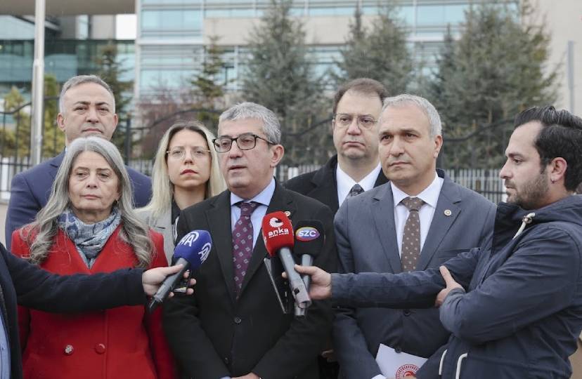 CHP, Öğretmenlik Meslek Kanunu’nun bazı maddeleri için AYM’ye iptal davası açtı