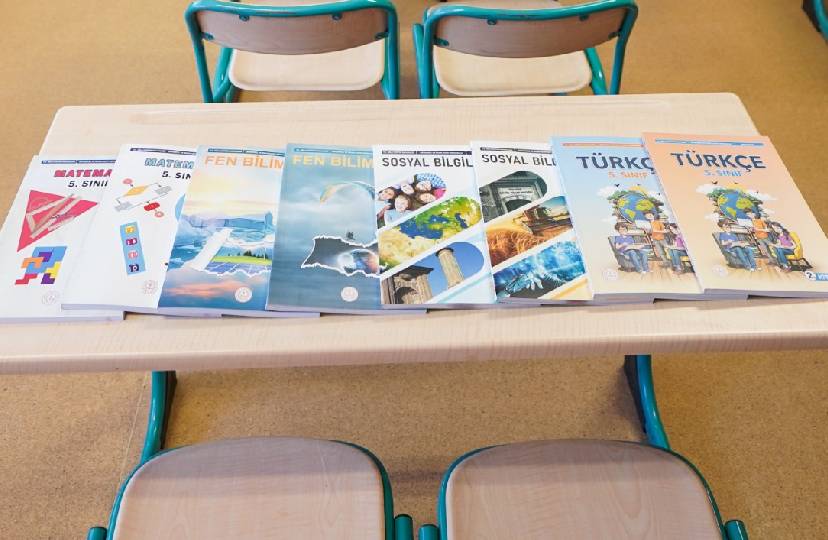 Özel okullarda artık kitap parası alınmayacak